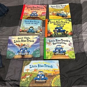 Little Blue Truck Book Set - Multicolor